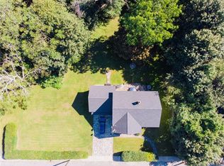 40 Spring St, Killingly, CT 06239