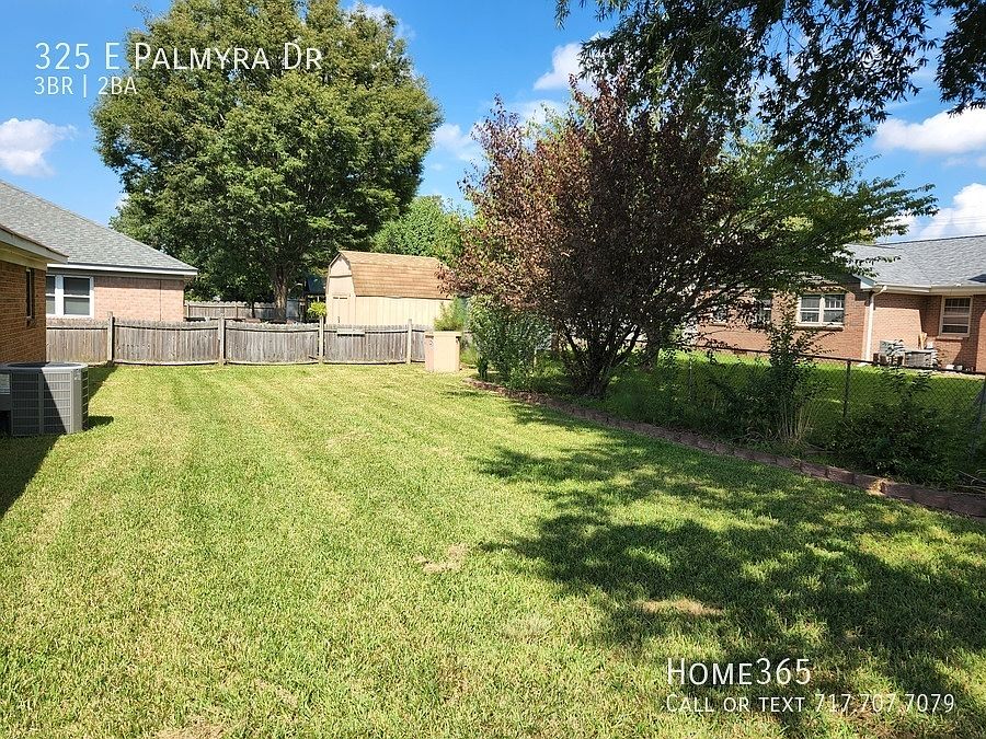 1st image of 325 E Palmyra Dr