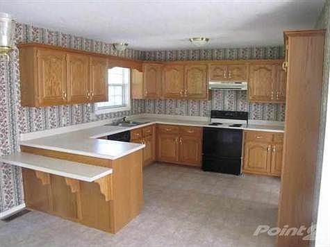 2nd image of 2537 Lee St