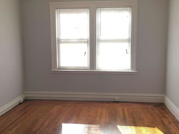 0005_1764640569_large