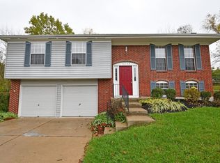 5738 Villas Creek Dr, Mason, OH