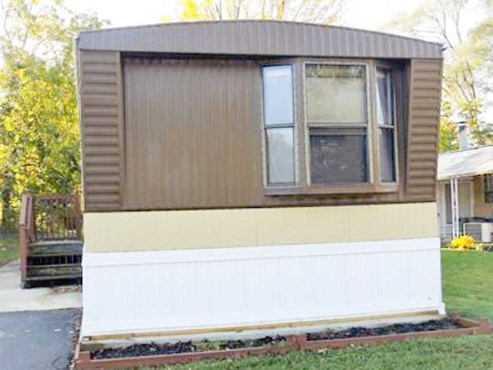 1st image of 150 Ponderosa Trl S
