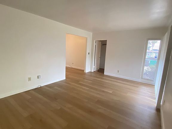 3rd image of 6260 Lorca Dr