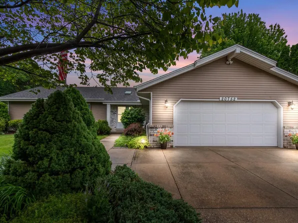 S103W20752 Heather LANE, Muskego, WI 53150