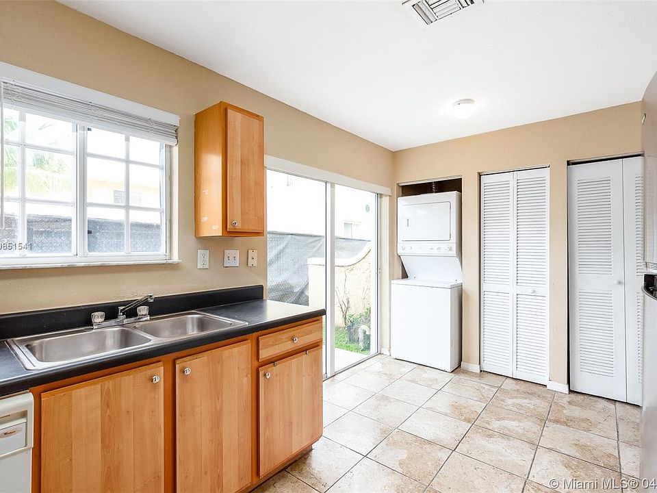 1st image of 2066 NE 167th St #1