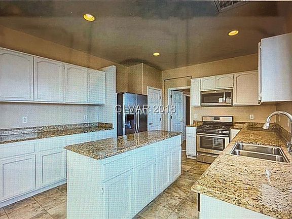 3rd image of 6057 Glenborough St
