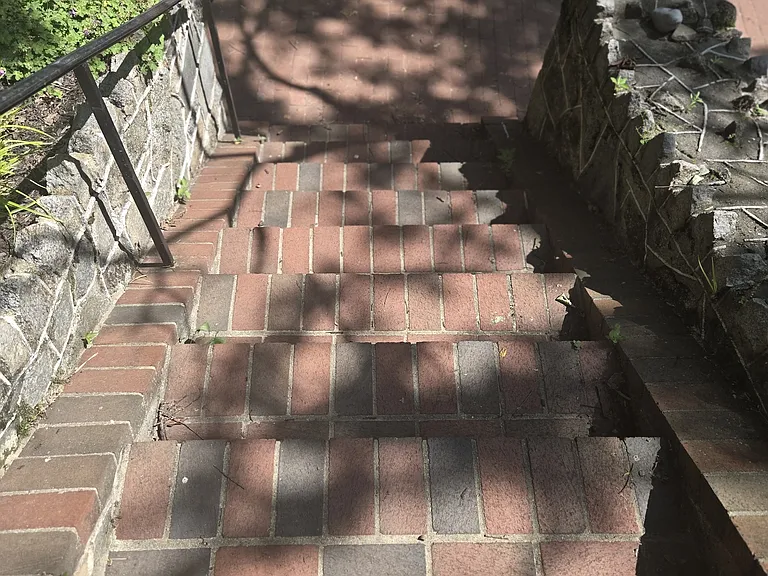 220 S Carolina Ave SE — Photo 14