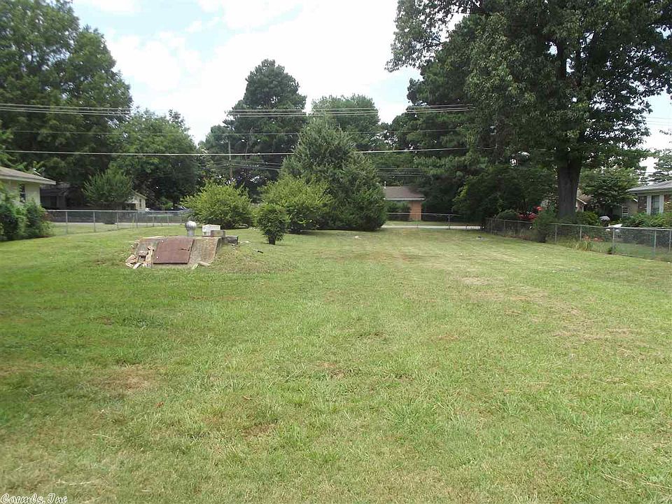 1st image of 1020 Southeastern Ave