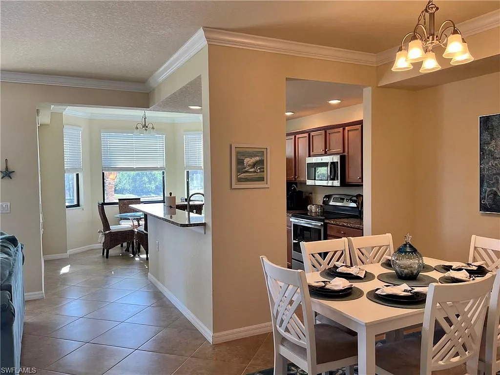 2 bed, 2.0 bath, 1232 sqft, $7,000 — Photo 4