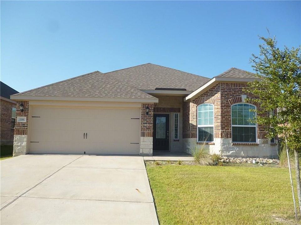1st image of 2201 Mulberry Dr