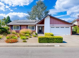 113 Old Oak Ln, Santa Rosa, CA 95409