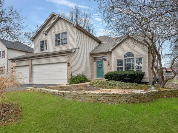 28W482 Lester St, West Chicago, IL 60185