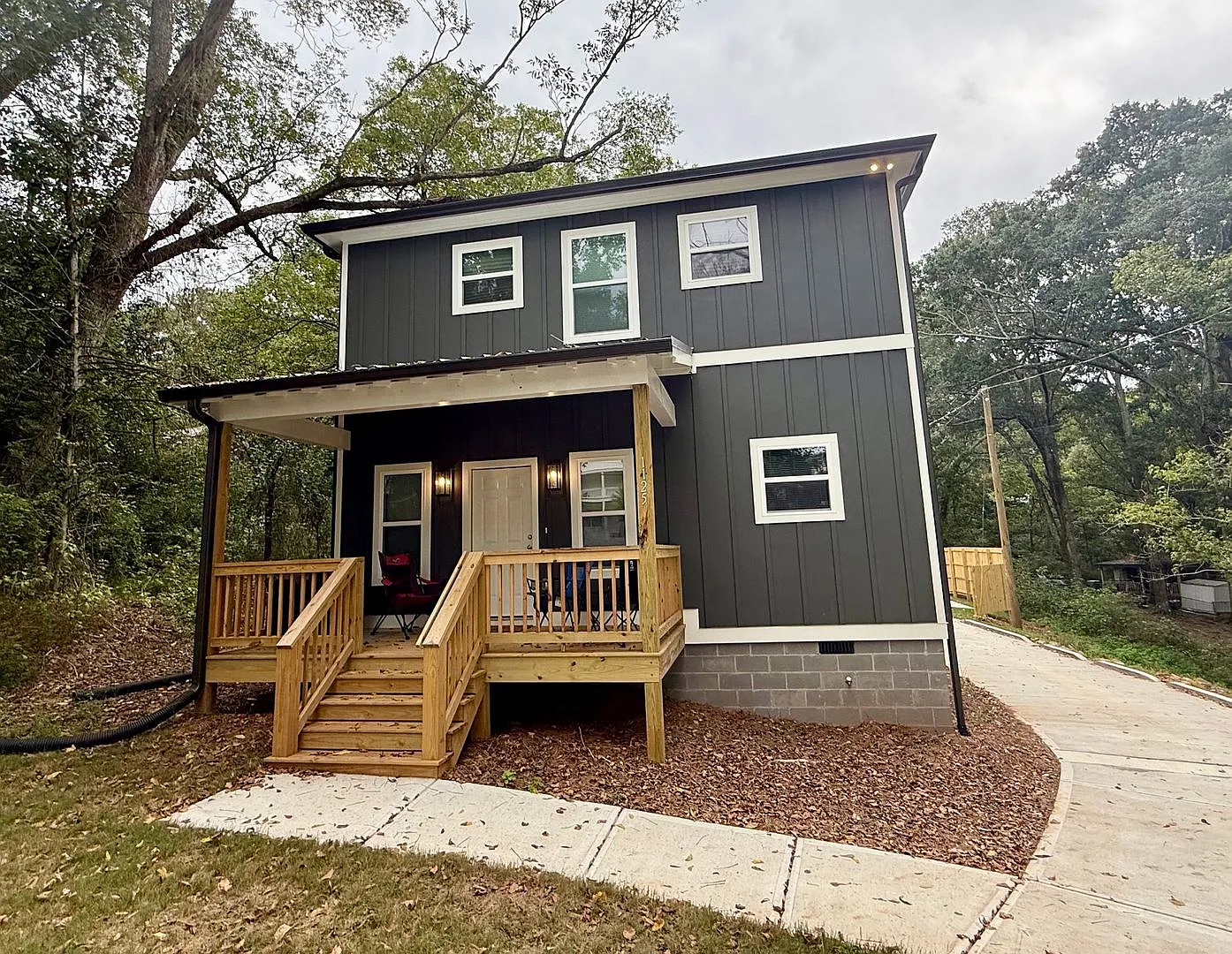 Five Bedroom Newer Construction — Photo 1