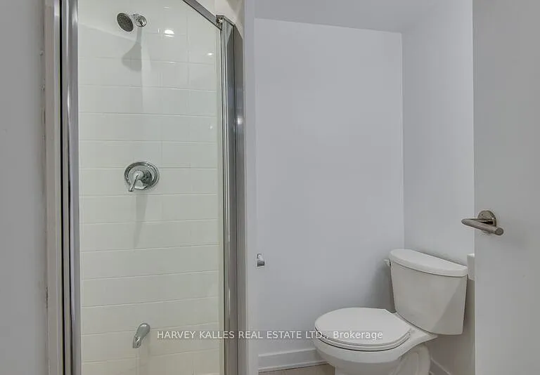 1216 Saint Clair Ave W #3 — Photo 8