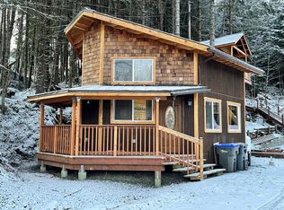 12050 Mendenhall Loop Rd, Juneau, AK 99801