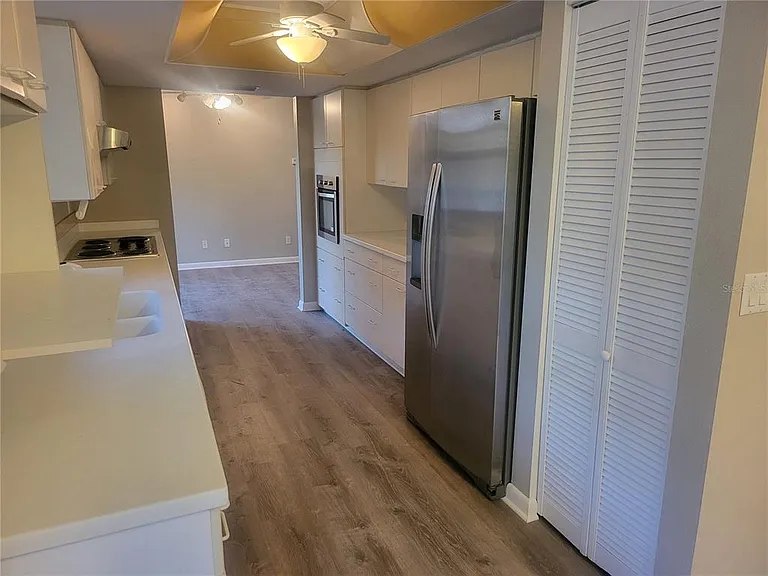 1711 Settlers Dr #7 — Photo 12