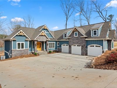 656 Bark Shed Trl, Seneca, SC, 29672