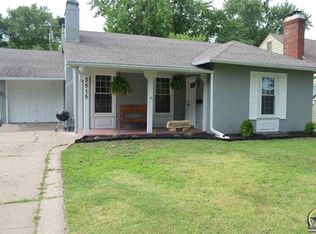 3515 SW Huntoon St, Topeka, KS 66604