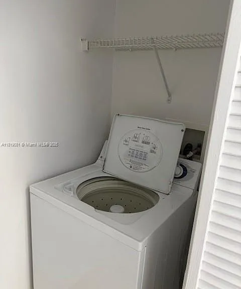 19501 W Country Club Dr #1815 — Photo 6
