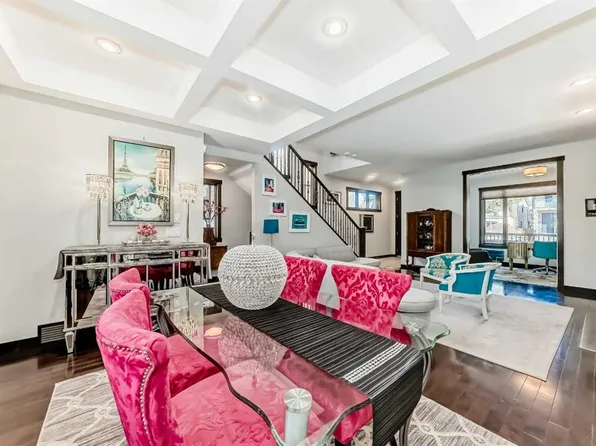 2213 E 27th St SW, Calgary, AB T3E 2E9