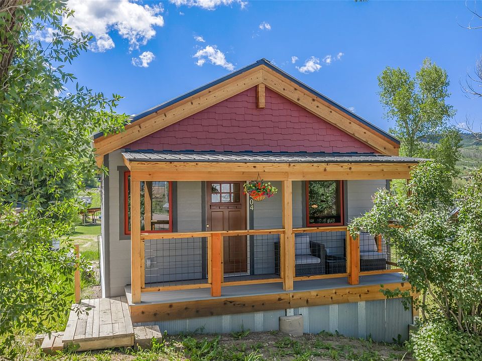 1st image of 404 Bell Avenue