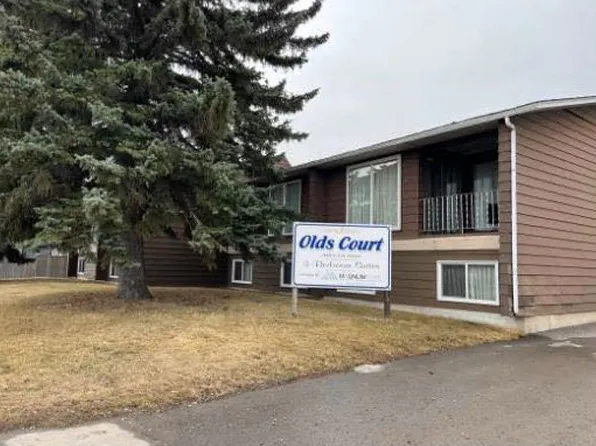 4813 54th St #24, Olds, AB T4H 1G4