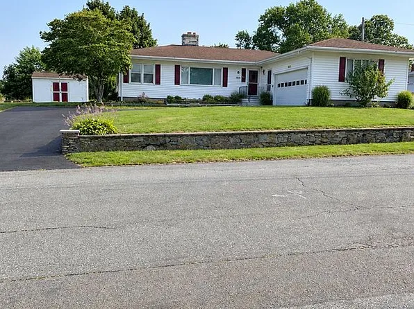 156 Eastview Ave, Somerset, MA 02726