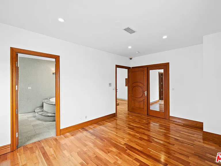 9033 Cresta Dr — Photo 36
