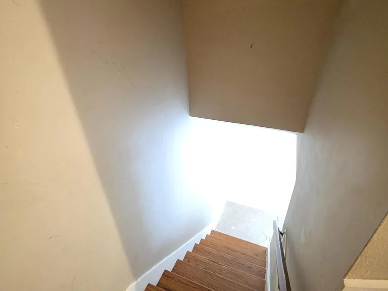 227 Kettering Ct — Photo 17
