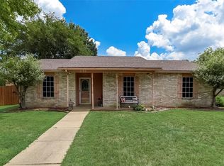 1102 Southridge Dr, Lancaster, TX 75146