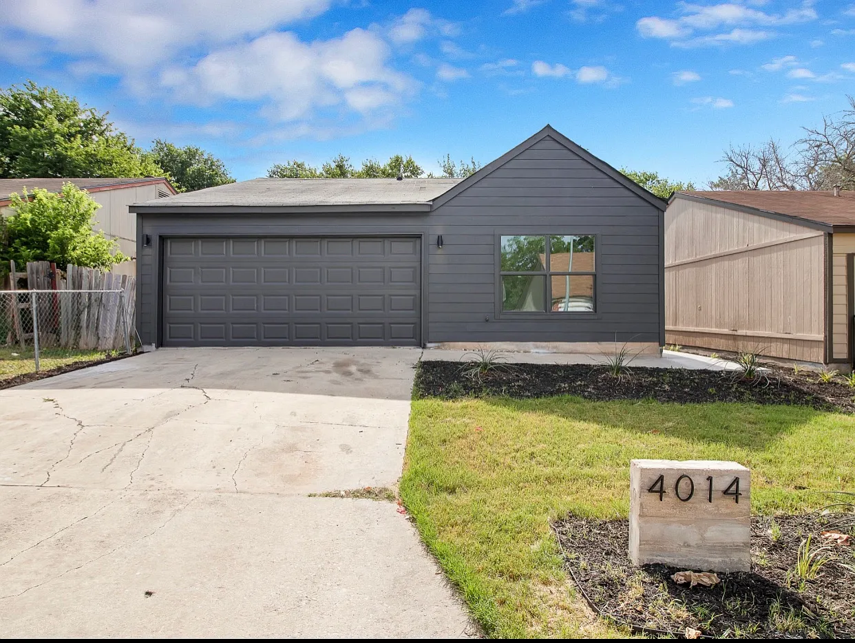 3 bed, 1131 sqft, $1,600 — Photo 1