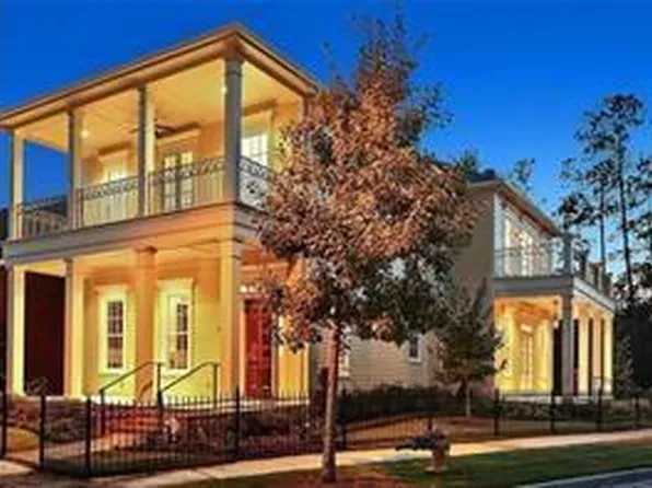 929 Tezcucco Ct, Covington, LA 70433