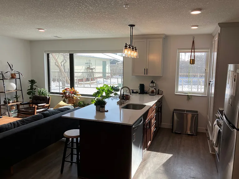 Solstice Apartments — Photo 39