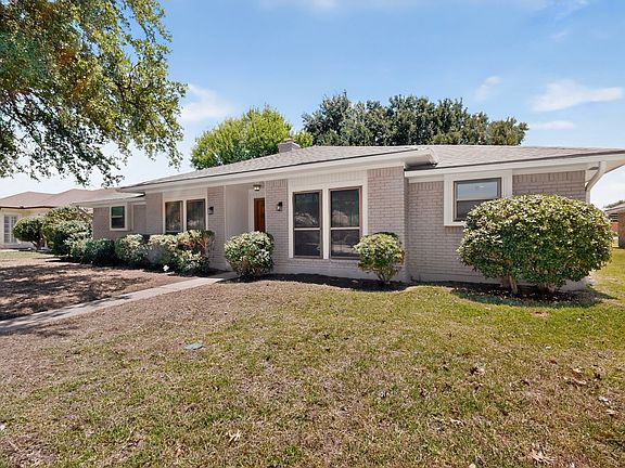 3rd image of 605 Palomar Ln
