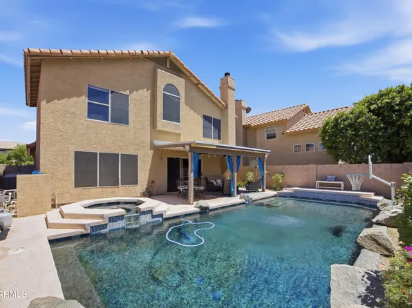 638 S SURFSIDE Drive, Gilbert, AZ 85233