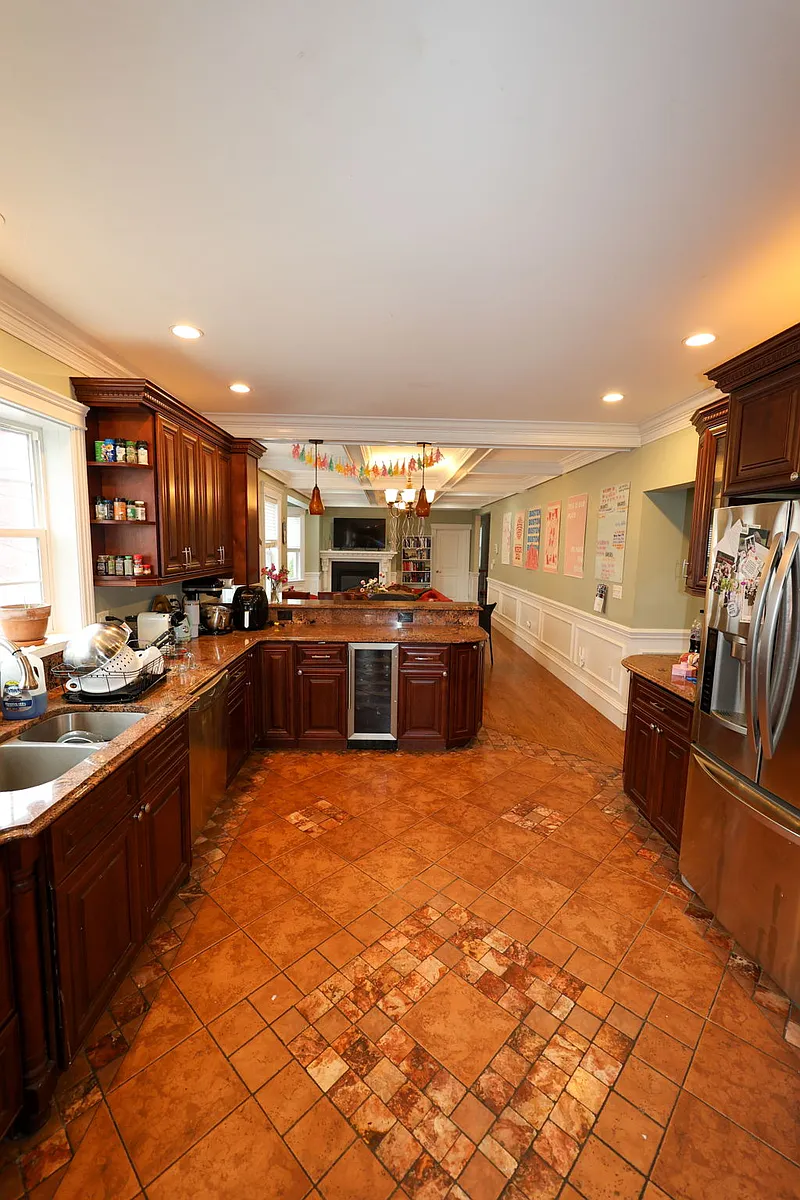Building Photo - 127 Nonantum St #6