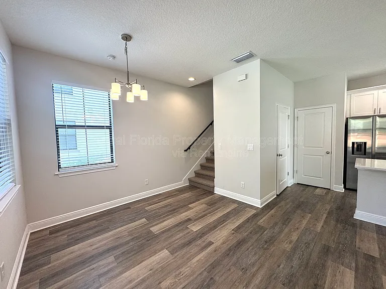 2861 Mayer St — Photo 3