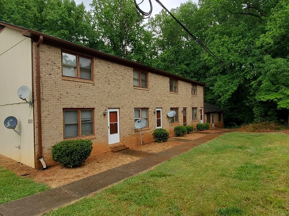 1511 Glenside Dr