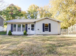 4021 Nottingham Dr, Decatur, IL 62526