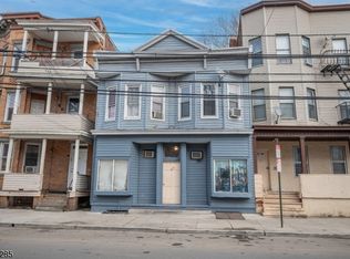 164 8th St, Passaic, NJ 07055