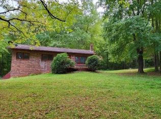 1362 Matheson Cove Rd, Hayesville, NC 28904