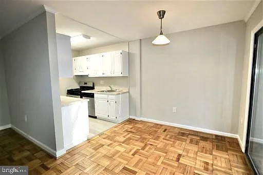 Dining Area next to kitchen