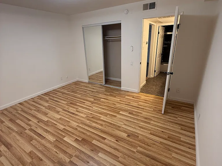 21219 Roscoe Blvd #111 — Photo 15