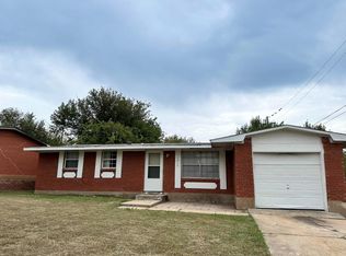 3412 NW Williams Ave, Lawton, OK 73505