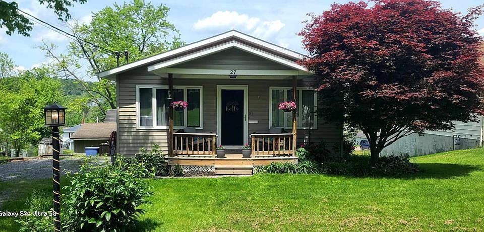 1st image of 27 Woodland Ave