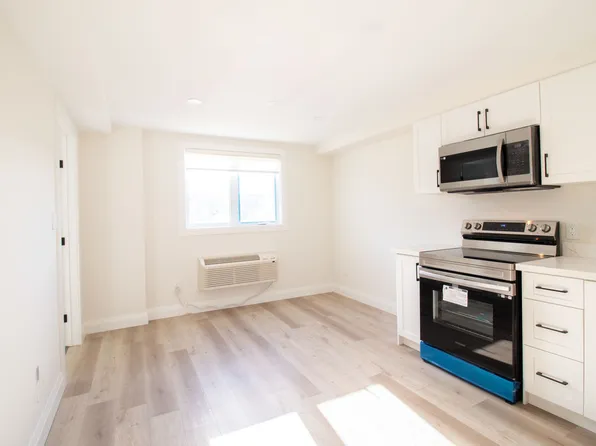 21 7th St, Welland, ON L3B 5B6