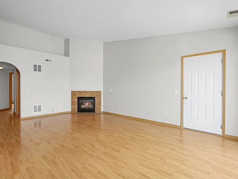 16671 Liberty Cir #3N — Photo 3