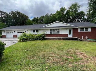 474 Sequoyah Dr, Newport, TN 37821