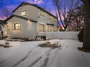 549 Michigan Ave, Highland Park, IL