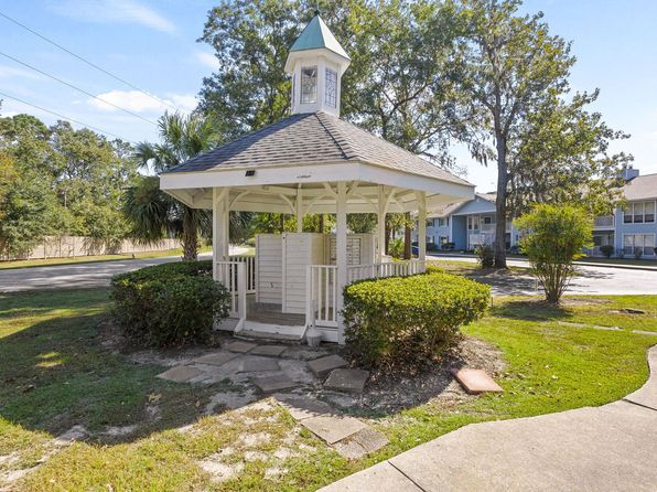 1 Saint George Blvd #100-101